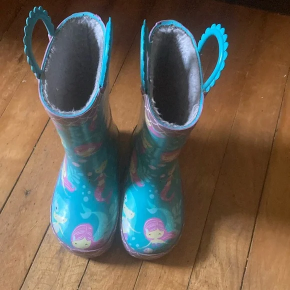 Girl's waterproof easy-on rain boots - Picture 6 of 10